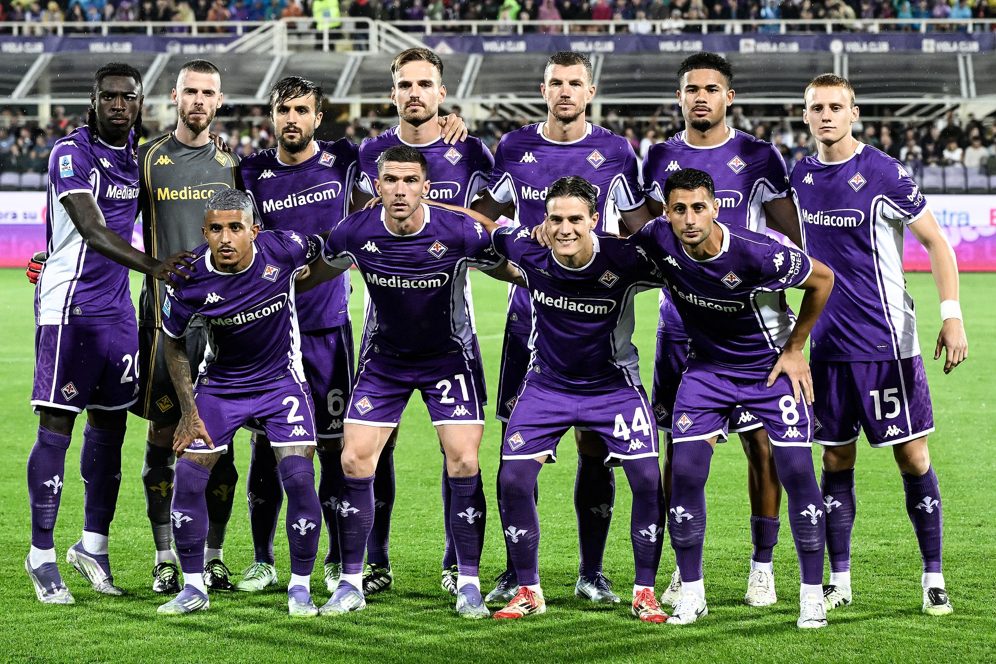 betvictor伟德官网-紫百合公园停摆：众人齐聚缅怀罗科·科米索